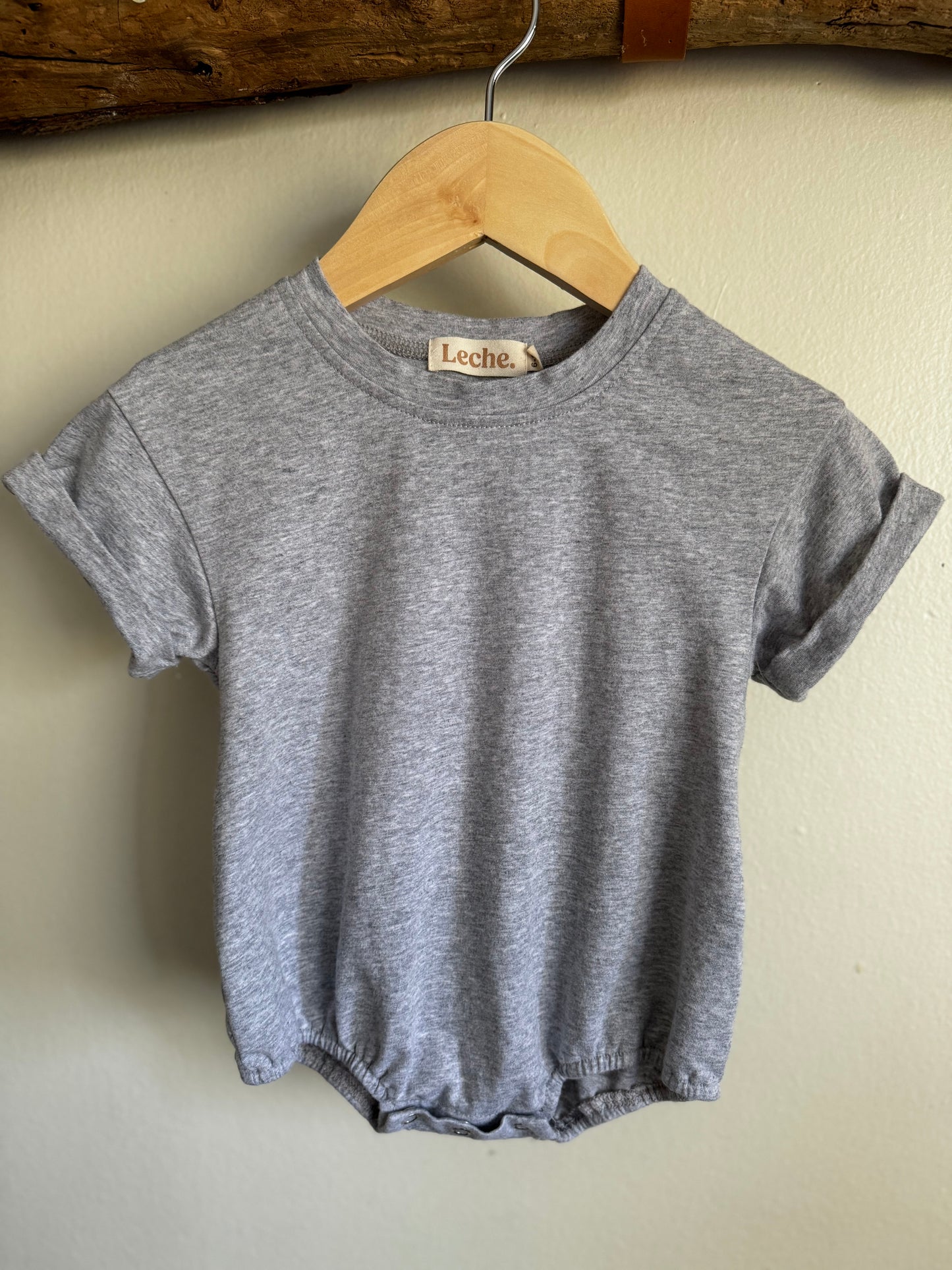 Pebble Cuffed Tee